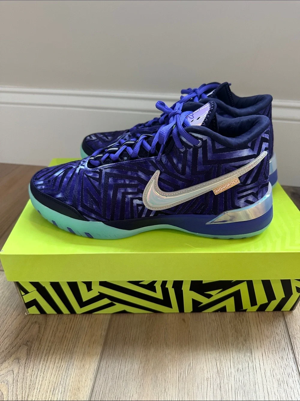 MEN’S NIKE LBJ NXXT GENISUS QS